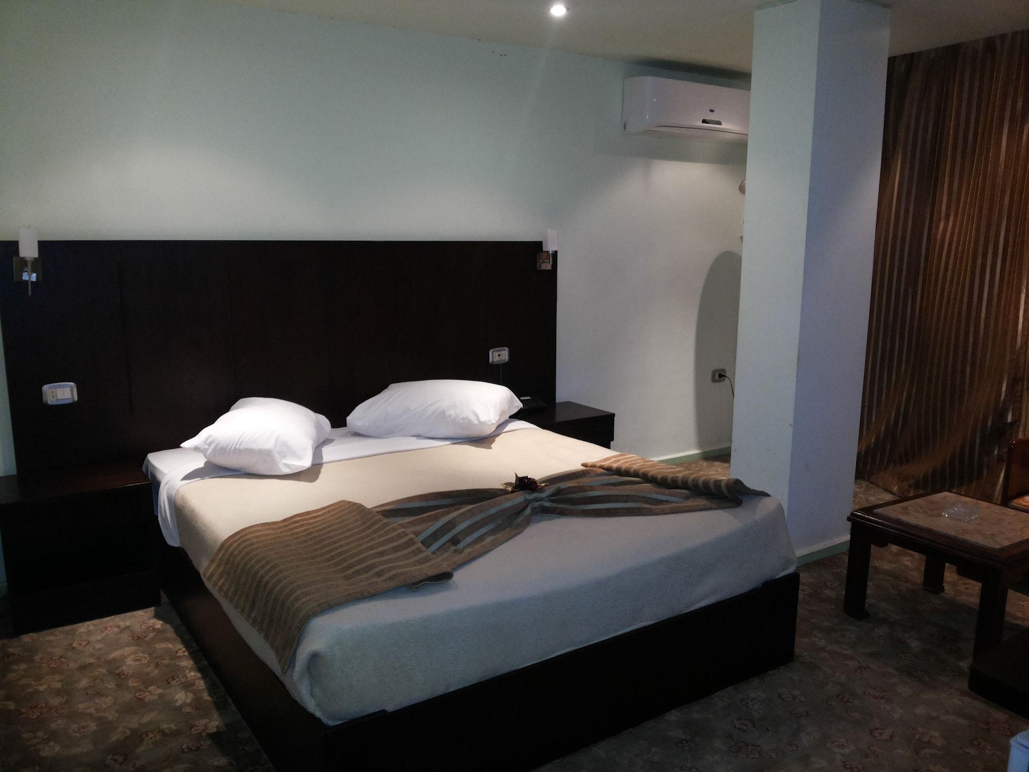 Aura Inn Hotel Cairo Giza Екстер'єр фото
