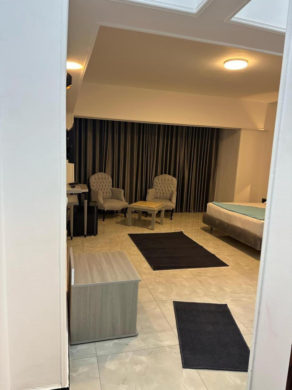 Aura Inn Hotel Cairo Giza Екстер'єр фото