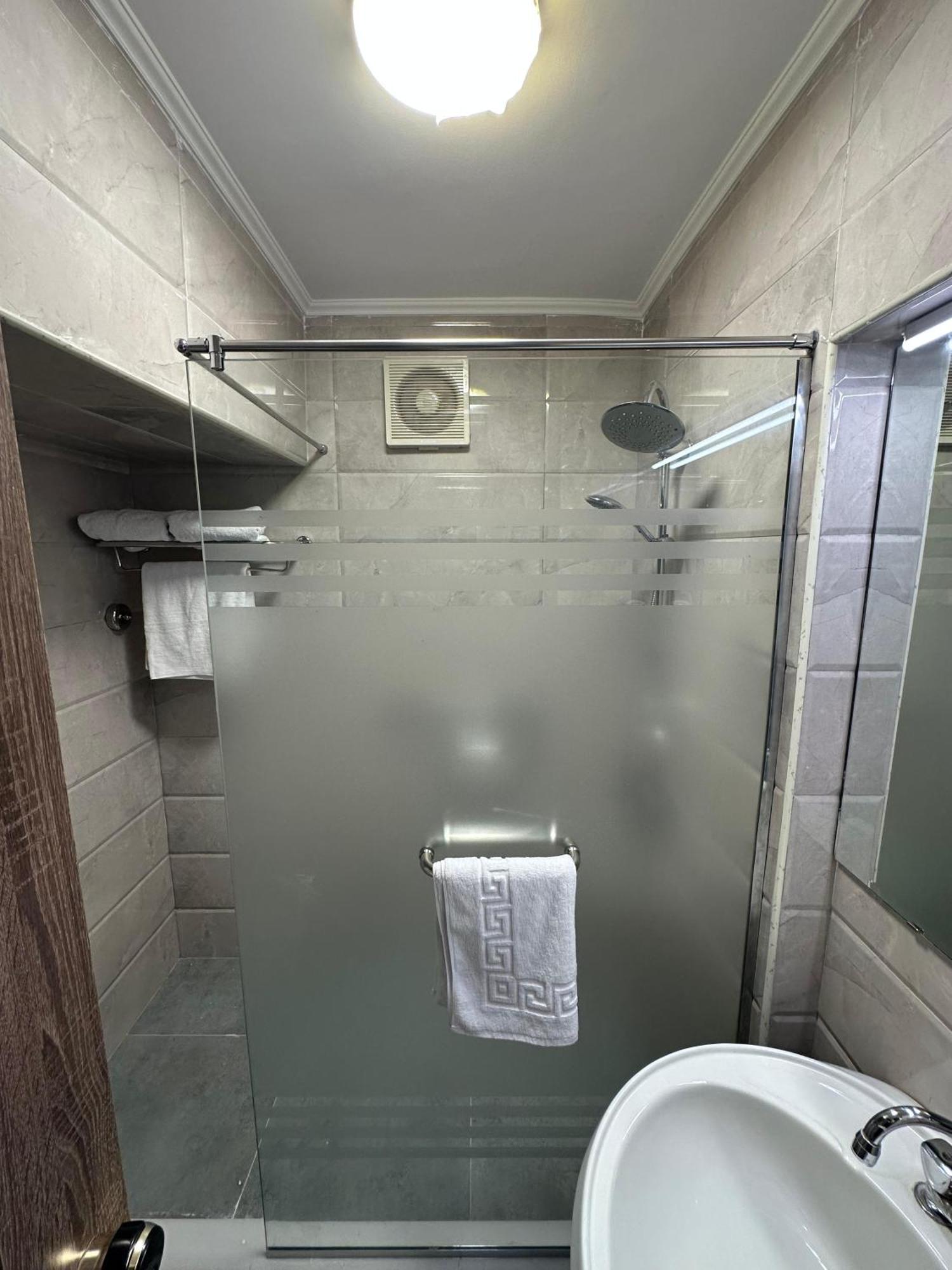 Aura Inn Hotel Cairo Giza Екстер'єр фото